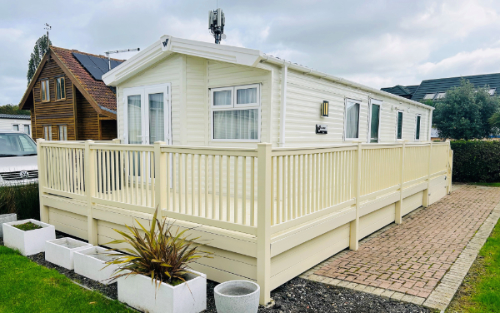 Holiday home ownership in Sandwich, Kent